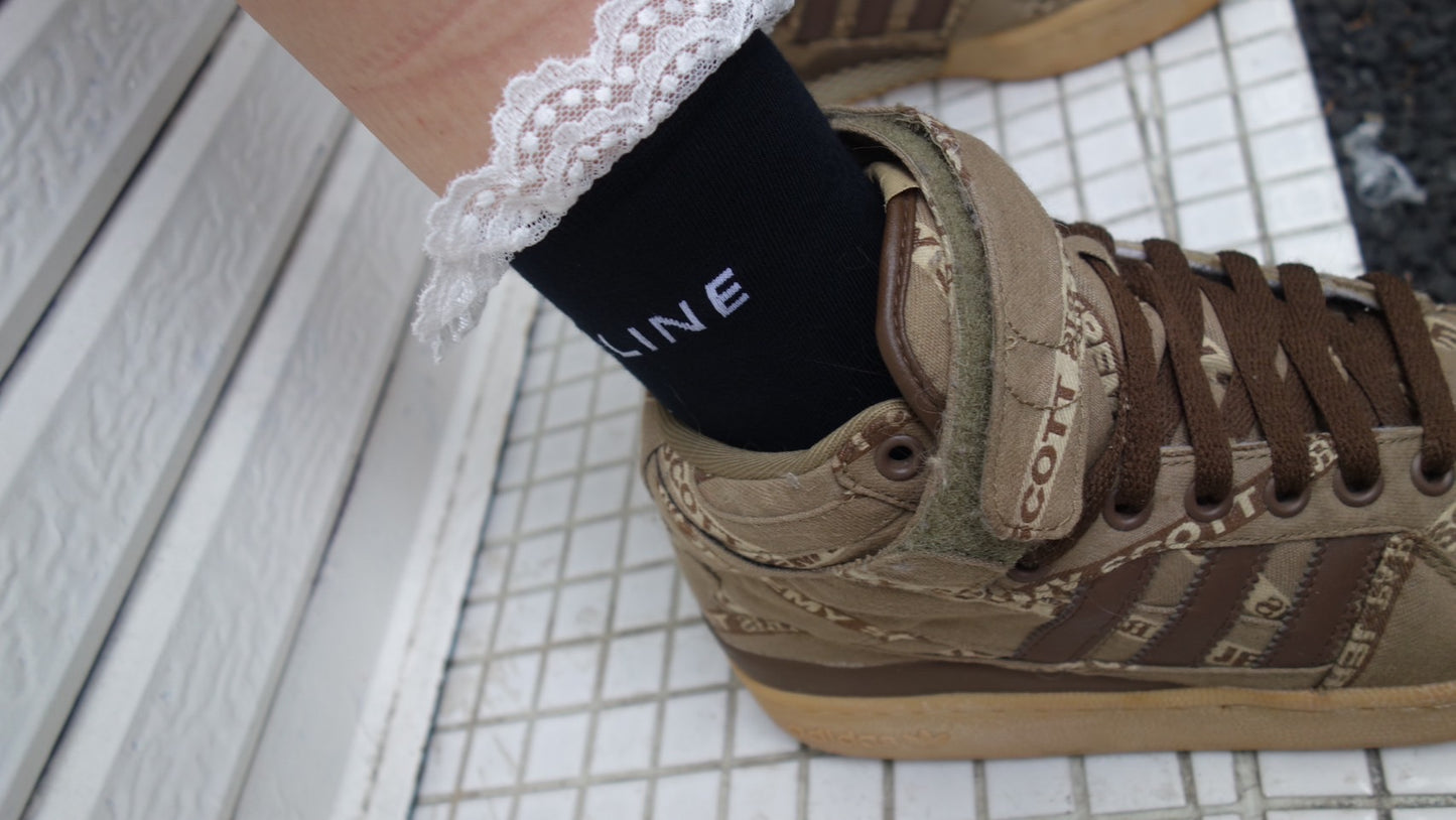 FALINE frill socks Black