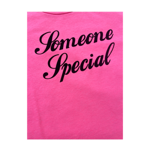 Vanna Youngstein Tee Someone Special Neon Pink