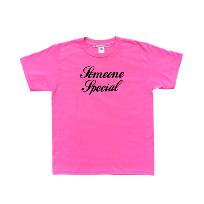 Vanna Youngstein Tee Someone Special Neon Pink