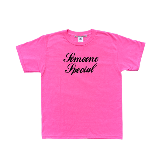 Vanna Youngstein Tee Someone Special Neon Pink